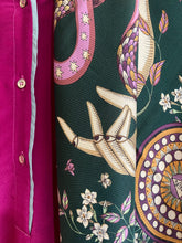 Carica l'immagine nel visualizzatore di Gallery, LA BUONA NOVELLA scarf