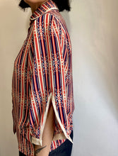 Carica l'immagine nel visualizzatore di Gallery, Camicia Bella seta righe e fiorellini