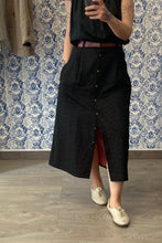 Carica l'immagine nel visualizzatore di Gallery, Gonna Louise pizzo San Gallo nero