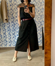 Carica l'immagine nel visualizzatore di Gallery, Gonna Louise pizzo San Gallo nero