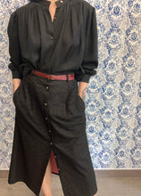 Carica l'immagine nel visualizzatore di Gallery, Gonna Louise pizzo San Gallo nero