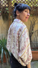 Carica l'immagine nel visualizzatore di Gallery, Camicia Zefiro seta fiori