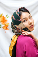 Carica l'immagine nel visualizzatore di Gallery, LA BUONA NOVELLA scarf