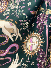 Carica l'immagine nel visualizzatore di Gallery, LA BUONA NOVELLA scarf