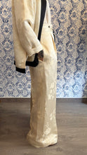 Carica l'immagine nel visualizzatore di Gallery, Pantabretelle Coco’ in seta jacquard crema
