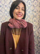Carica l'immagine nel visualizzatore di Gallery, Collo cachemire