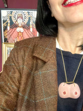 Carica l'immagine nel visualizzatore di Gallery, Santa Mama tette