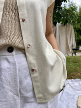Carica l&#39;immagine nel visualizzatore di Gallery, Camicia Dafne avorio con oblò
