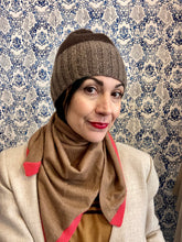 Carica l'immagine nel visualizzatore di Gallery, Berretto Cachemire
