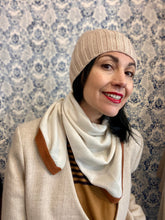 Carica l'immagine nel visualizzatore di Gallery, Berretto Cachemire
