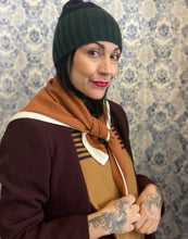 Carica l'immagine nel visualizzatore di Gallery, Sciarpa-foulard cachemire
