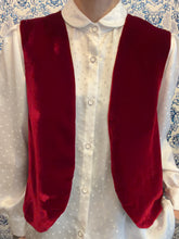 Carica l'immagine nel visualizzatore di Gallery, Gilet Bolerino velluto borgogna
