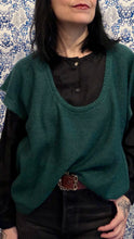 Carica l'immagine nel visualizzatore di Gallery, Gilet Candy verde bosco
