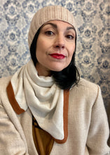 Carica l'immagine nel visualizzatore di Gallery, Sciarpa-foulard cachemire
