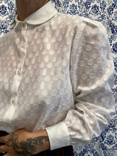 Carica l&#39;immagine nel visualizzatore di Gallery, Camicia Gentile Bianca

