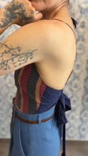 Carica l'immagine nel visualizzatore di Gallery, Top Twister seta righe/pois con fiocco blu cotone plumetis
