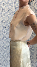 Carica l'immagine nel visualizzatore di Gallery, Camicia Dafne seta rosa o nera
