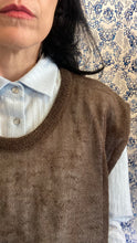 Carica l'immagine nel visualizzatore di Gallery, Gilet Candy caffè
