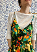 Carica l&#39;immagine nel visualizzatore di Gallery, Parrot Dress
