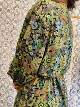 Carica l&#39;immagine nel visualizzatore di Gallery, Abito Diane fiori verde
