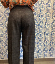 Carica l&#39;immagine nel visualizzatore di Gallery, Pantalone con fiocco marrone
