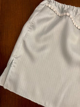 Carica l&#39;immagine nel visualizzatore di Gallery, Sottoveste+culotte seta celeste/passamaneria bianca

