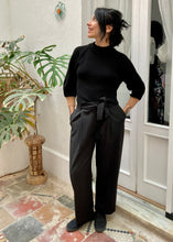 Carica l&#39;immagine nel visualizzatore di Gallery, Pantalone in fresco lana con cinturino

