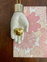 Carica l&#39;immagine nel visualizzatore di Gallery, Santa Pupa bianca/cuore dorato
